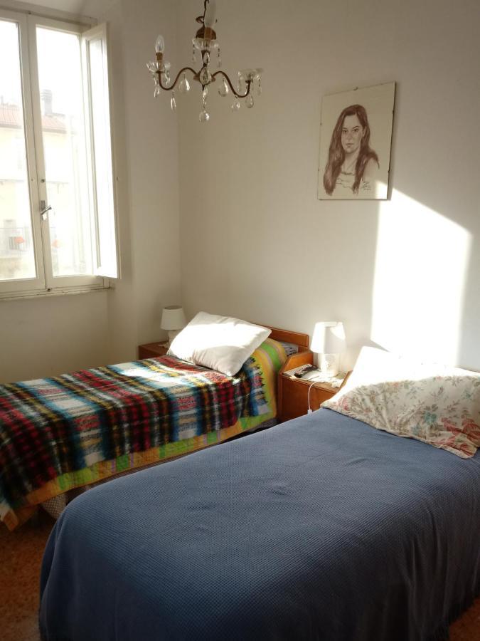 Casa Sara Villa Viareggio Buitenkant foto